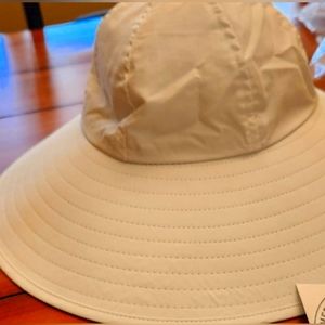 COPY - Solumbra ultimate shade tan hat